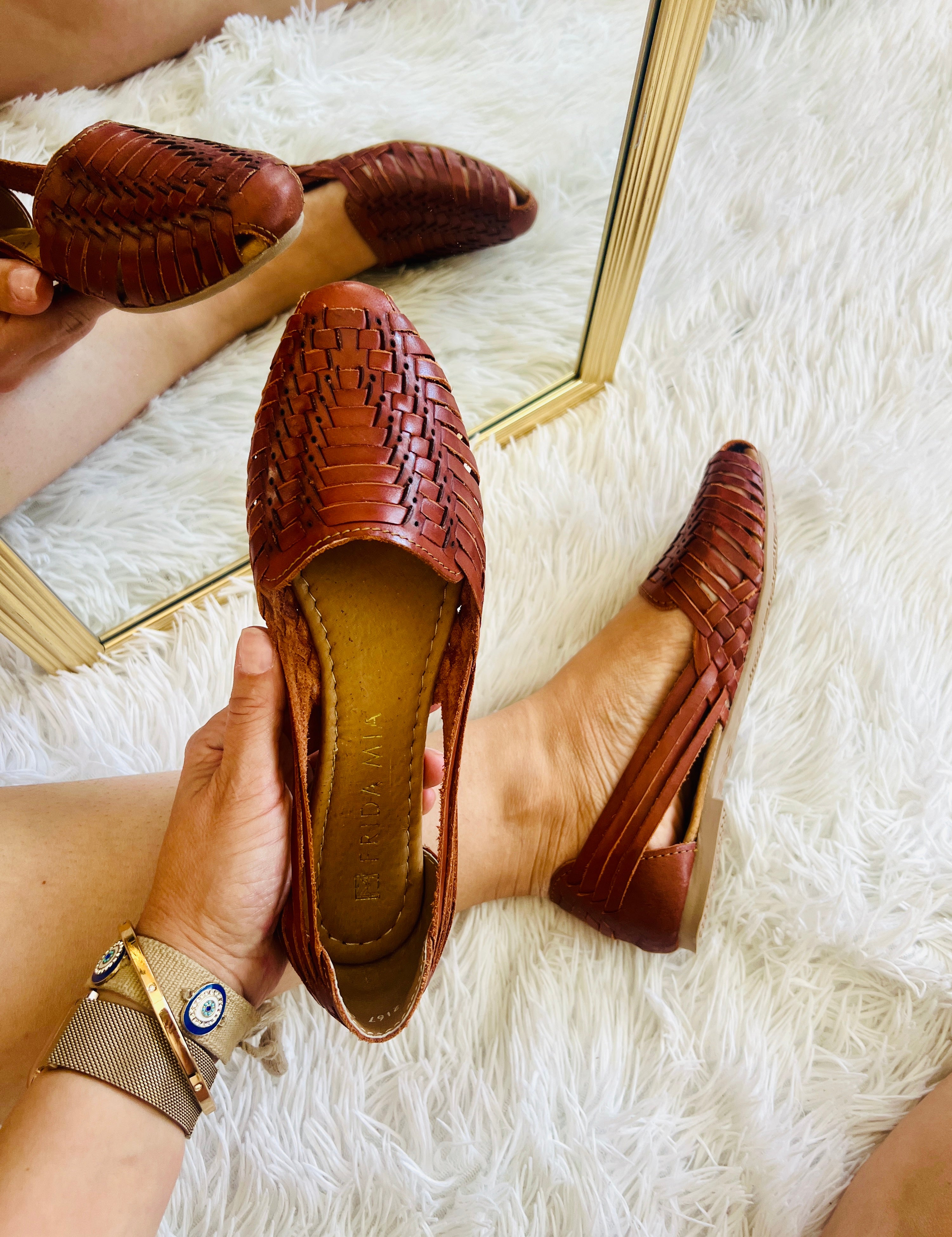 Women's Leather Huarache Sandals Shedron