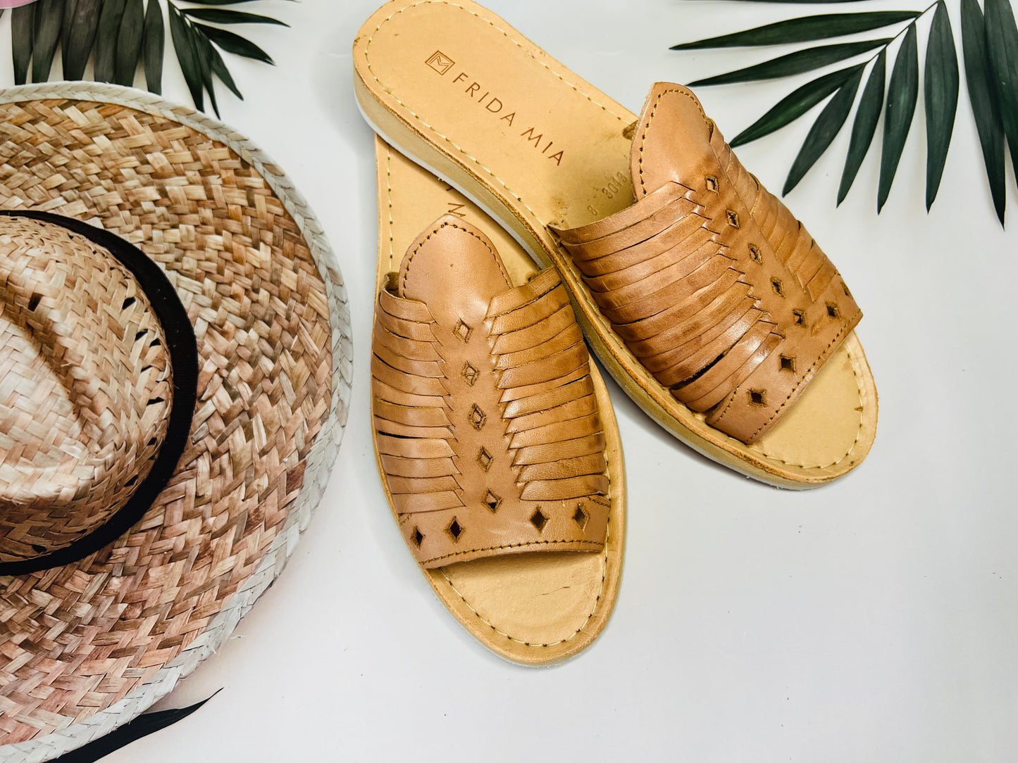 Women's Leather Huarache Sandals - Beach Vibes