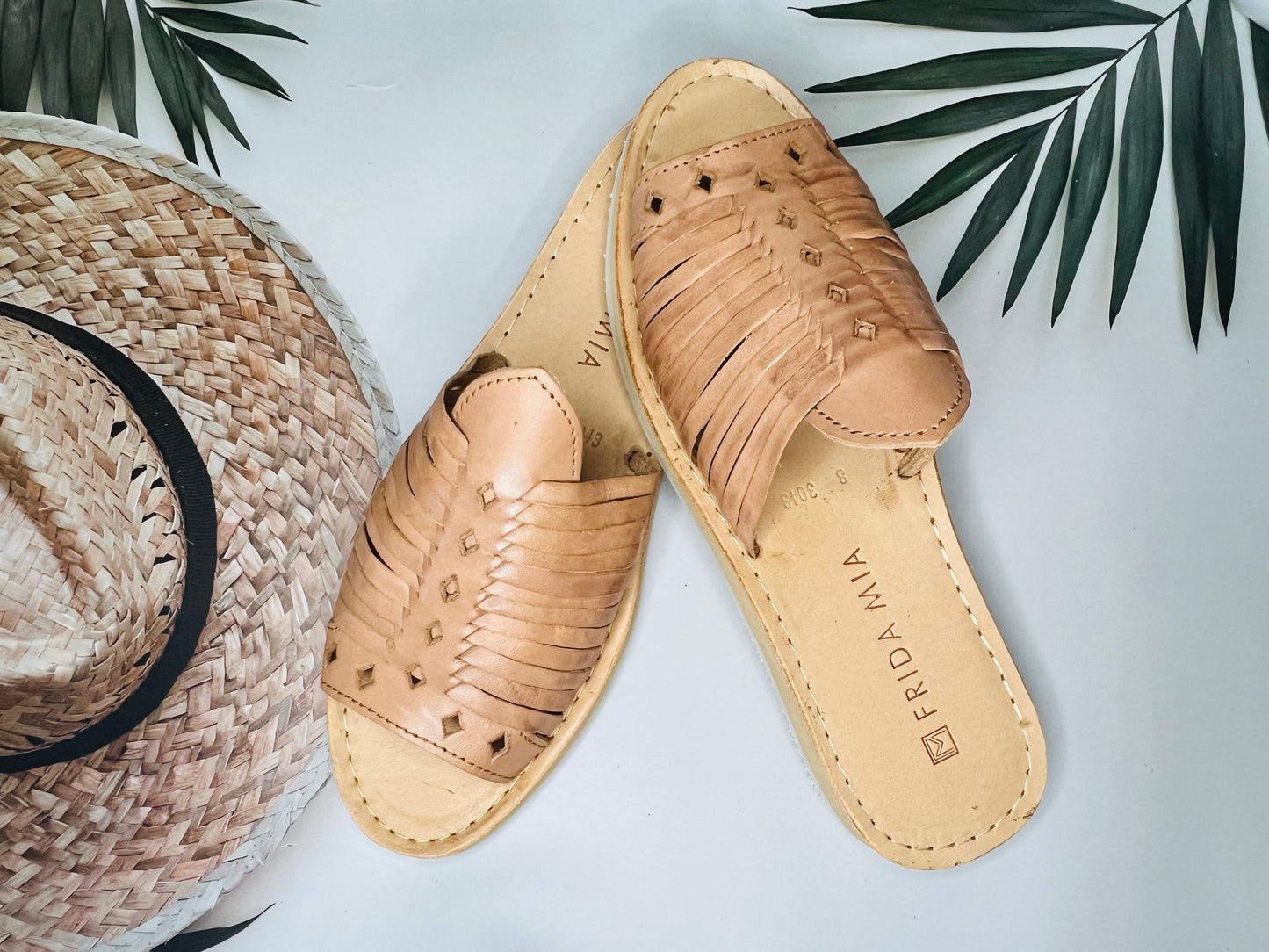 Women's Leather Huarache Sandals - Beach Vibes