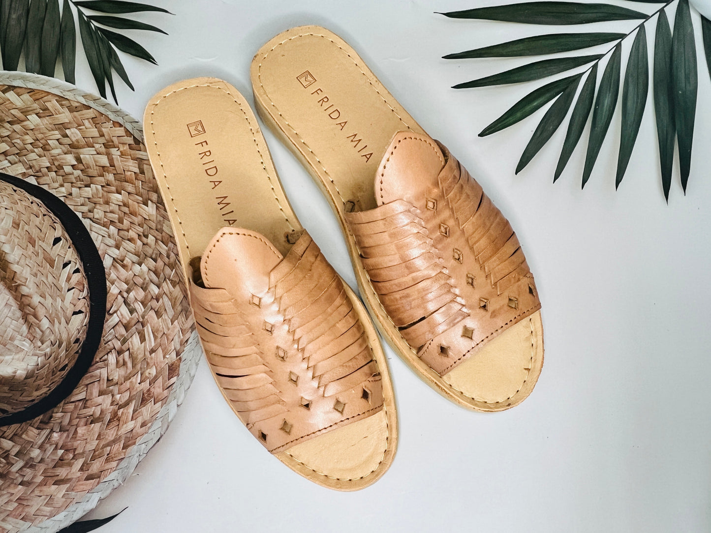 Women's Leather Huarache Sandals - Beach Vibes